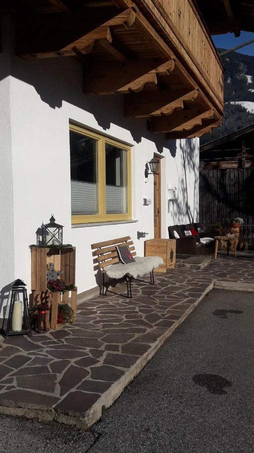 Studio Hochzillertal Mit Sauna & E-Ladestation Apartment Ried im Zillertal Exterior photo